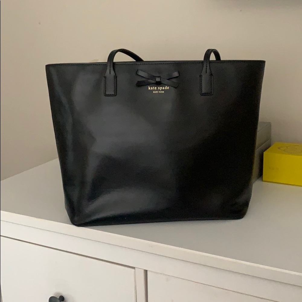 Black kate spade bag